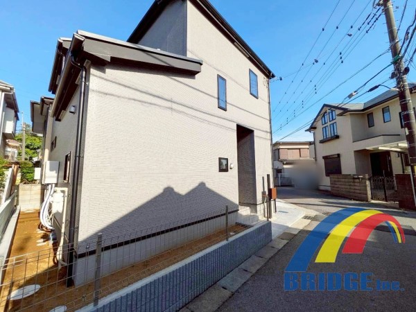 ☆新着☆ 大穴北27期・南西角地で明るい邸宅・